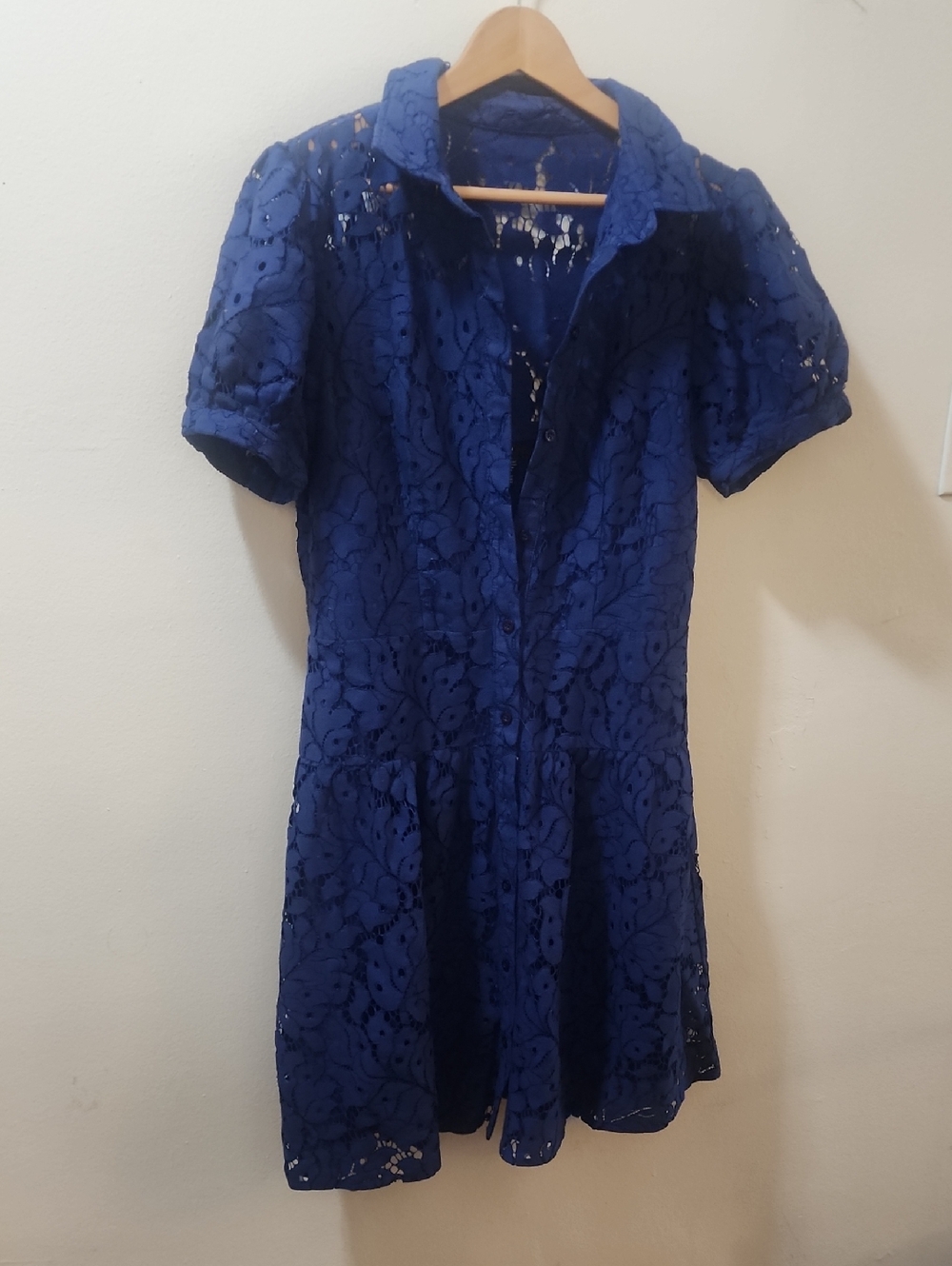 Maggy London navy blue lace dress